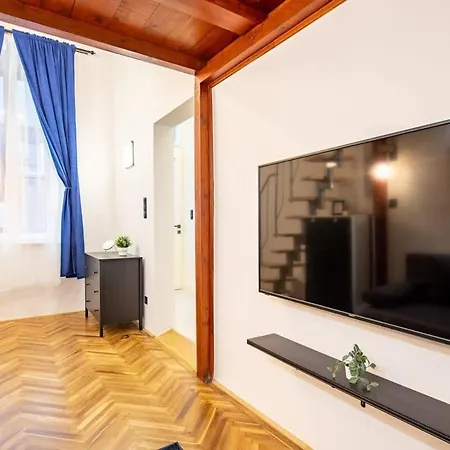 Apartamento Cute Modern Getaway In The Heart Of The