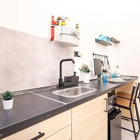 Apartamento Cute Modern Getaway In The Heart Of The