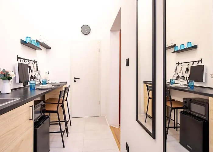 Cute Modern Getaway In The Heart Of The Daire *