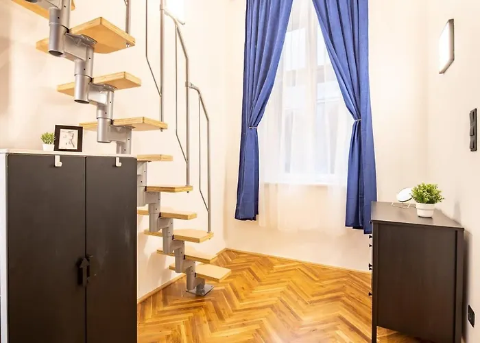 Cute Modern Getaway In The Heart Of The * Budapeşte