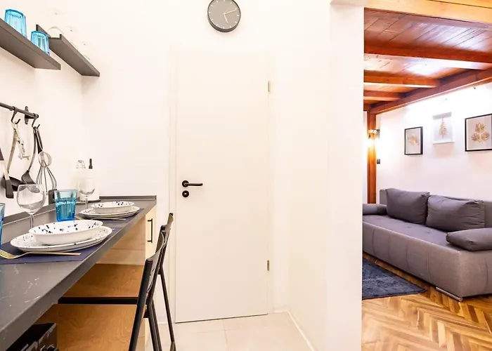 Cute Modern Getaway In The Heart Of The * Budapeşte
