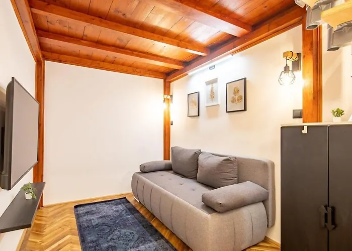 Daire Cute Modern Getaway In The Heart Of The
